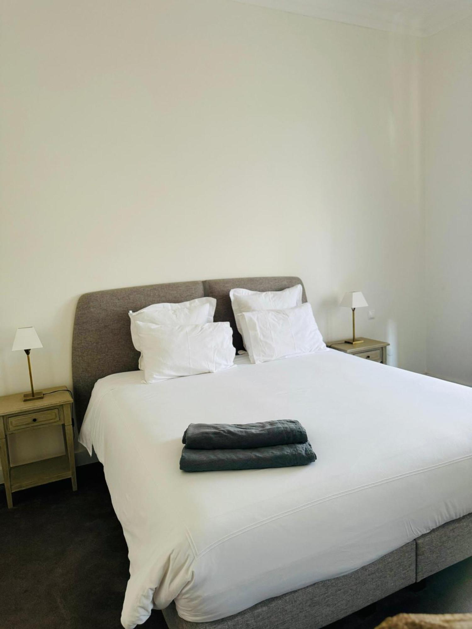 Solar Dos Frades Hotel เฟอเฮรา โด อเลนเตโจ ภายนอก รูปภาพ