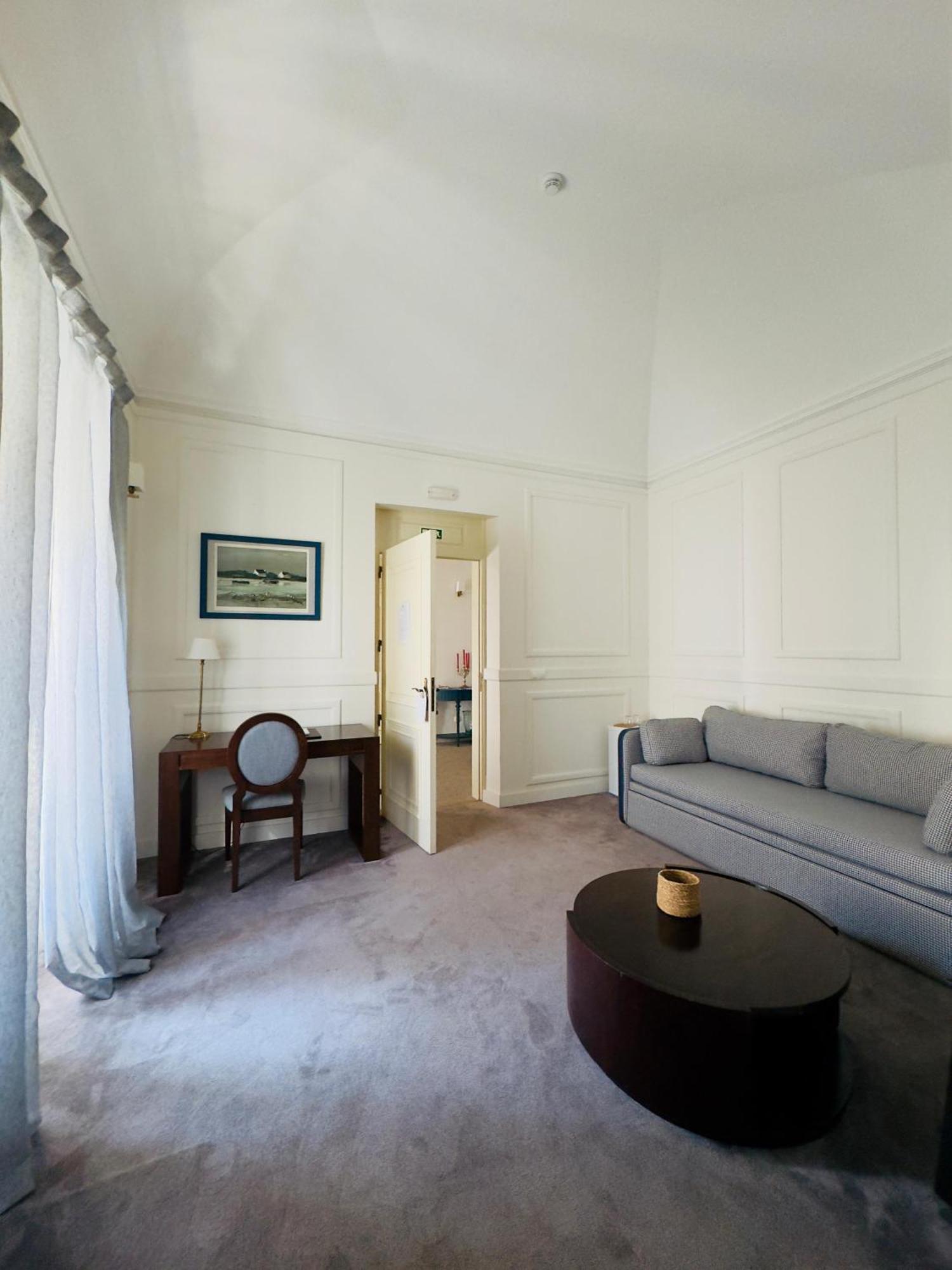 Solar Dos Frades Hotel เฟอเฮรา โด อเลนเตโจ ภายนอก รูปภาพ