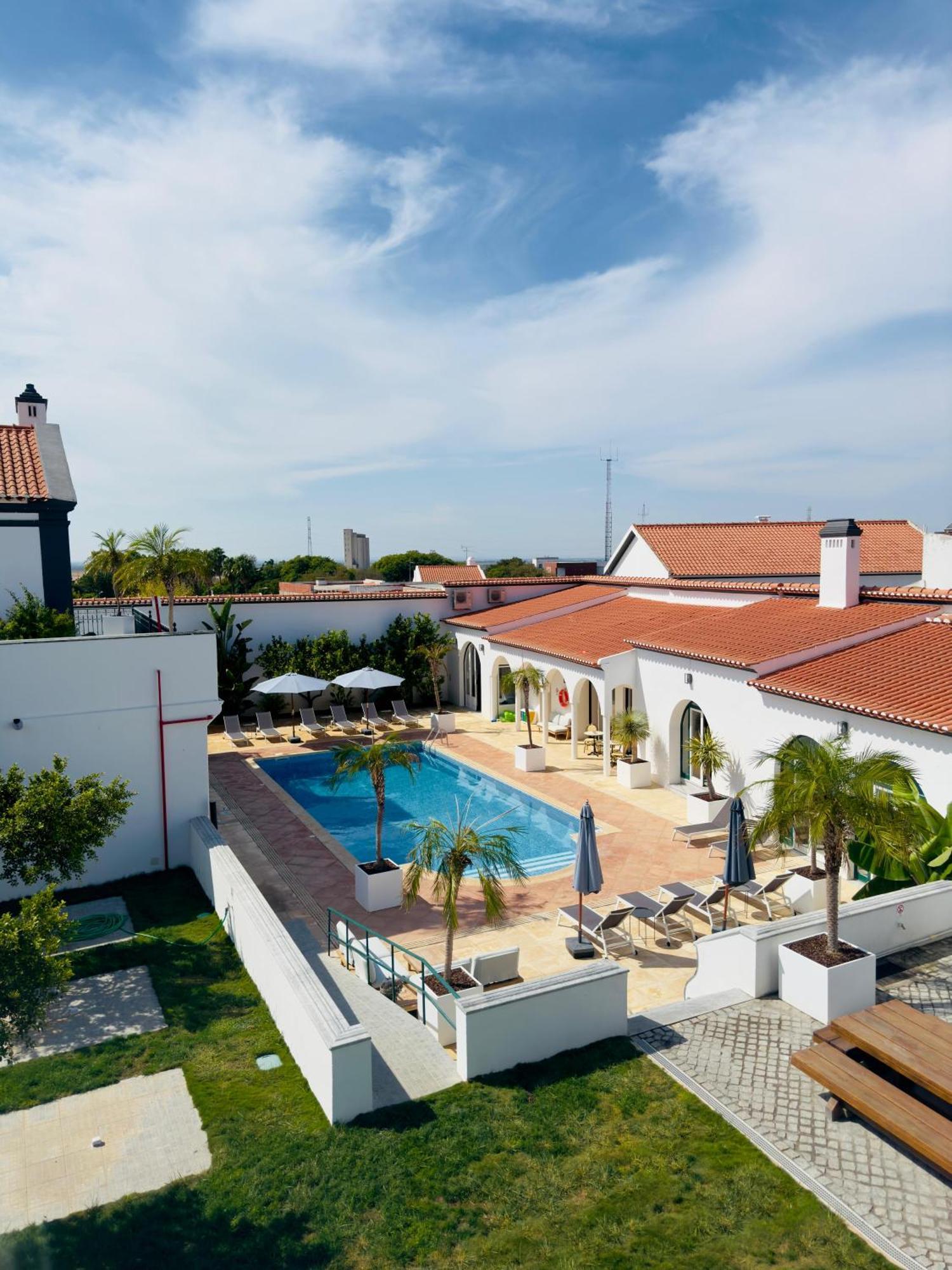 Solar Dos Frades Hotel เฟอเฮรา โด อเลนเตโจ ภายนอก รูปภาพ